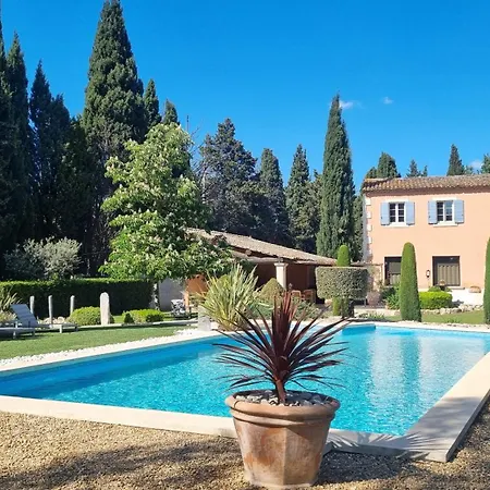 Bed & Breakfast Le Clos Des Cypres De Charme - Diner Gourmet & Bien-etre