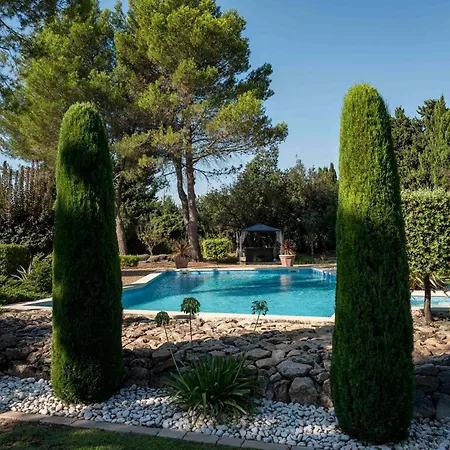 Le Clos Des Cypres De Charme - Diner Gourmet & Bien-etre Panzió