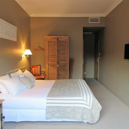 Le Clos Des Cypres De Charme - Diner Gourmet & Bien-etre 3*