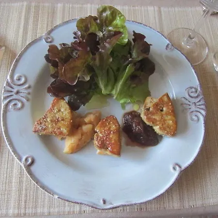 Le Clos Des Cypres De Charme - Diner Gourmet & Bien-etre 3*