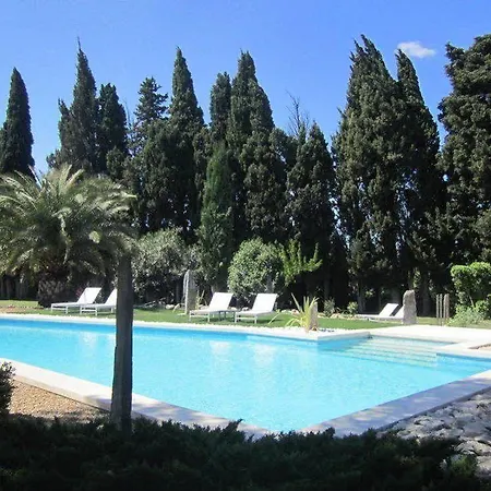 Le Clos Des Cypres De Charme - Diner Gourmet & Bien-etre Graveson